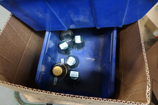 Opbevaringsvogn med indhold