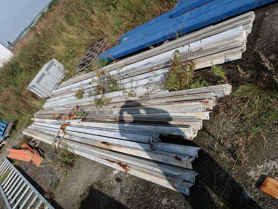 57 stk. 6 meter + 27 stk. 5,6 meter, 70x70x8