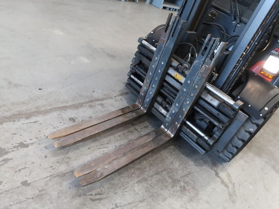 Truck LINDE H45D-02 EVO