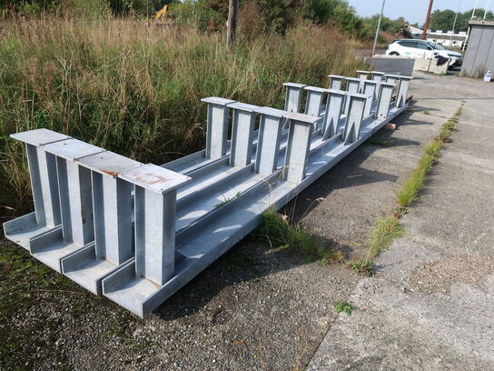 4 stk. UNP300, 840 cm