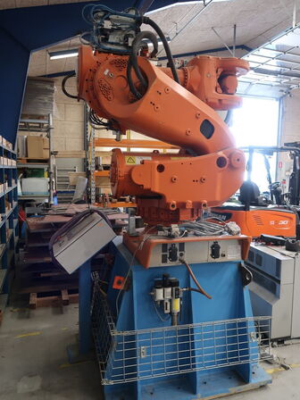 Robotarm ABB IRB 7600 M2004
