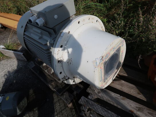 55 kwa. Elmotor testet og afprøvet.