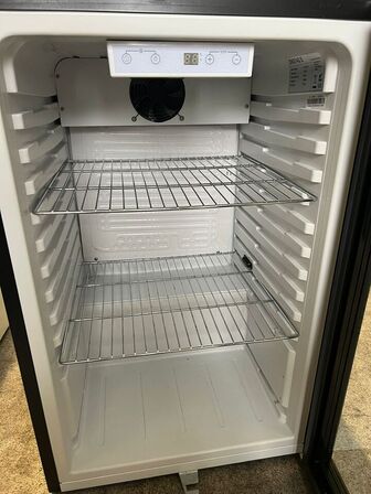 Display køleskab SCANDOMESTIC