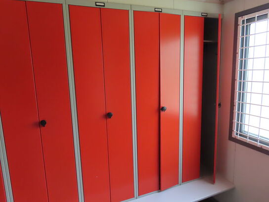 Mandskabsvogn med omklædning og frokoststue