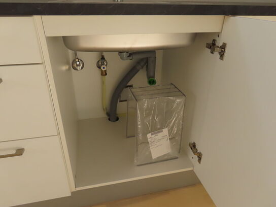 Beboelsesvogn nyindrettet, med køkken og bad