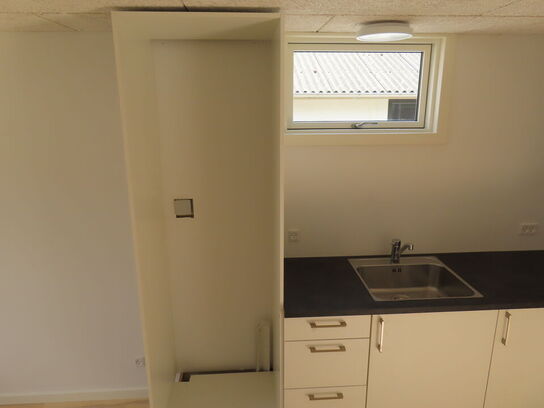 Beboelsesvogn nyindrettet, med køkken og bad