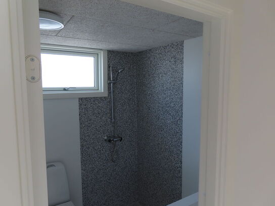 Beboelsesvogn nyindrettet, med køkken og bad