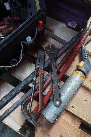 2 stk. værktøjskasser med indhold