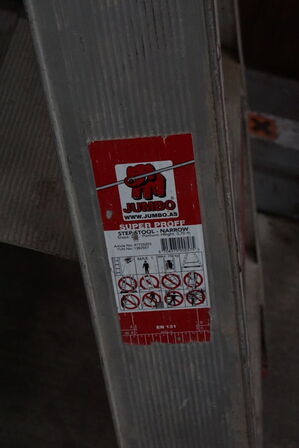 2 stk. Stiger + afskærmning 