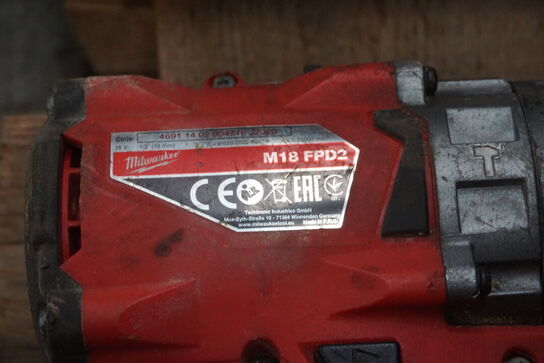 Vinkelsliber + boremaskine MILWAUKEE 