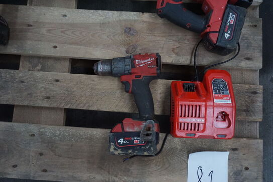 2 stk. Boremaskiner MILWAUKEE