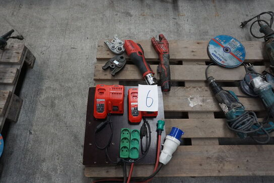 2 stk. elværktøj mv. 