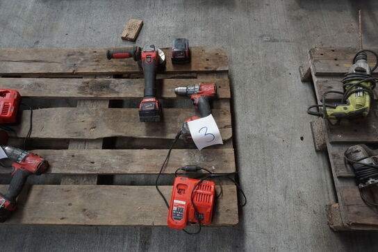 Vinkelsliber + boremaskine MILWAUKEE 