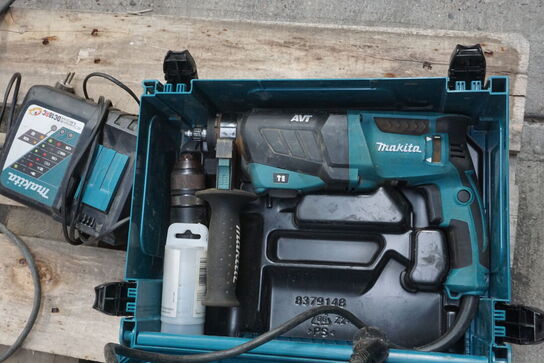 Bajonetsav + boremaskine MAKITA