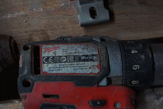 4 stk. Boremaskiner MILWAUKEE