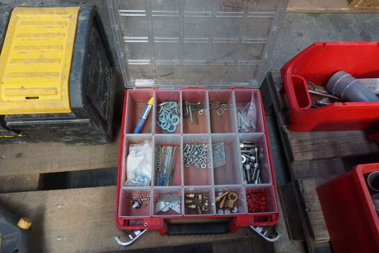 Palle med diverse håndværktøj 