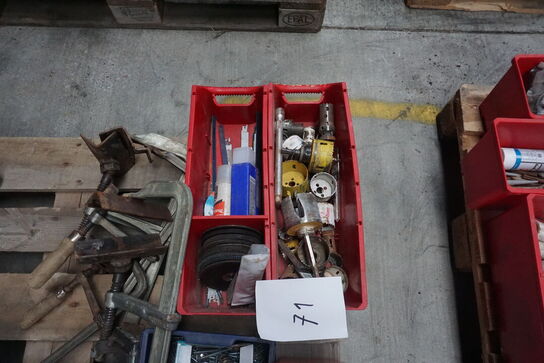 Diverse skæreskiver, bor mv. 