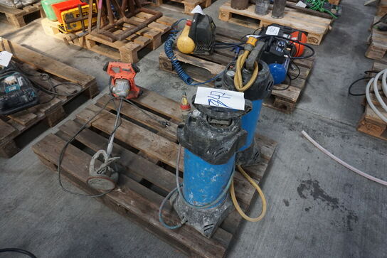 2 stk. manuel dykpumpe + mixer