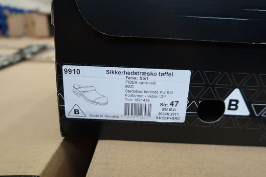 1 Par Bjerregaard | Sikkerhedstræsko | Sort | 47 Model nr: 311089