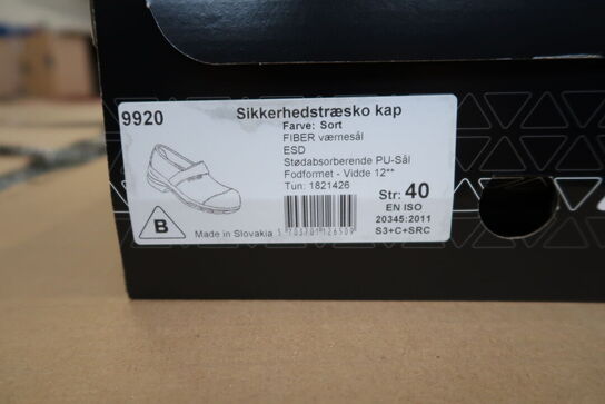 1 Par Bjerregaard | Sikkerhedstræsko | Sort | 40 Model nr: 311096