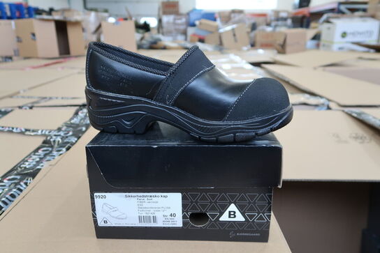 1 Par Bjerregaard | Sikkerhedstræsko | Sort | 40 Model nr: 311096