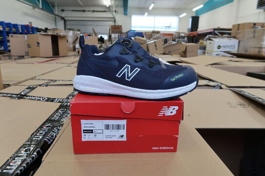 1 Par New Balance | New Balance Sikkerhedssko | Blå | 44 Model nr: 1737514