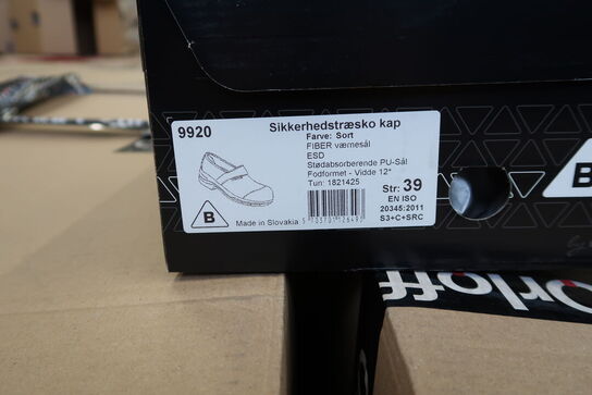 1 Par Bjerregaard | Sikkerhedstræsko | Sort | 39 Model nr: 311095