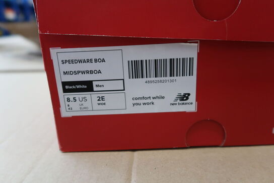 1 Par New Balance | New Balance Speedware BOA black | Sort | 42 Model nr: 1802124