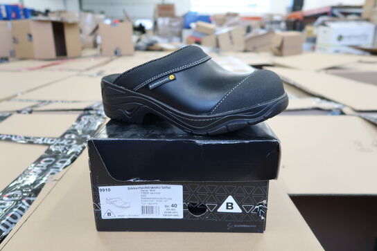 1 Par Bjerregaard | Sikkerhedstræsko | Sort | 40 Model nr: 311082