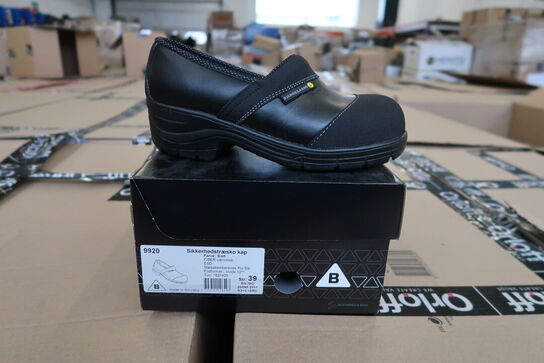 1 Par Bjerregaard | Sikkerhedstræsko | Sort | 39 Model nr: 311095