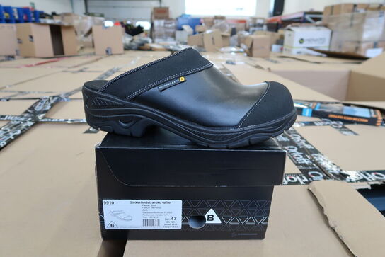 1 Par Bjerregaard | Sikkerhedstræsko | Sort | 47 Model nr: 311089