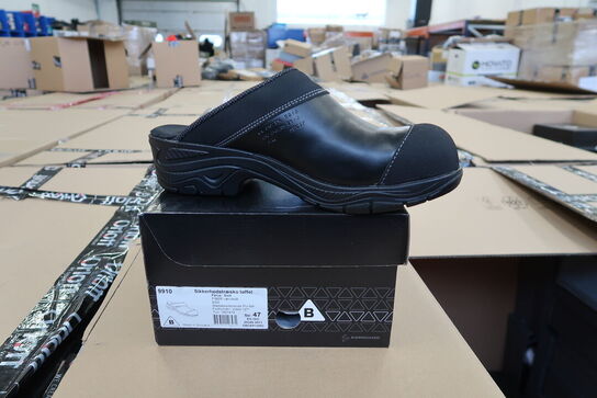 1 Par Bjerregaard | Sikkerhedstræsko | Sort | 47 Model nr: 311089