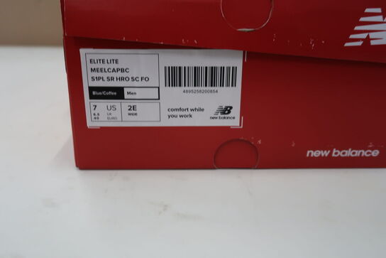 1 Par New Balance | New Balance sikkerhedssko ELITE LITE BLUE | Blå | 40 Model nr: 1778003