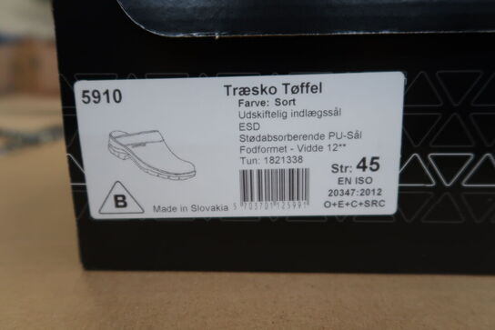 1 Par Bjerregaard | Træsko | Sort | 45 Model nr: 311073