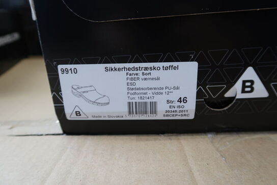 1 Par Bjerregaard | Sikkerhedstræsko | Sort | 46 Model nr: 311088