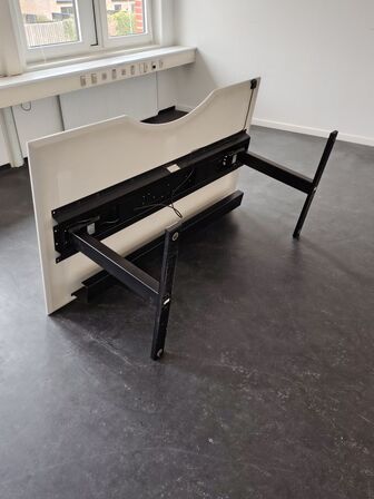 Hæve/sænkebord uden strømforsyning