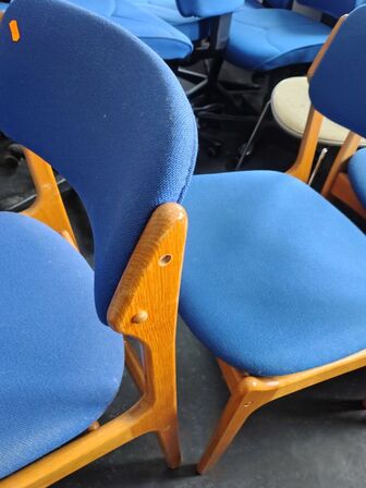 Tre Erik Buch stole samt en 7'er stol