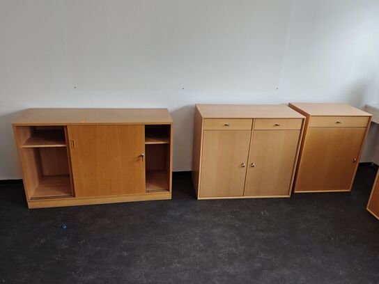 Fire kontorskabe, assorterede