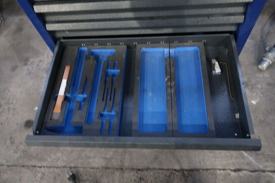 Værkstedsvogn BERNER med indhold