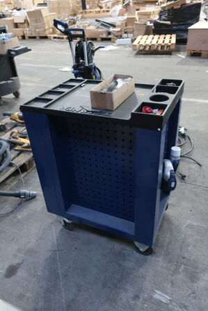 Værkstedsvogn BERNER med indhold