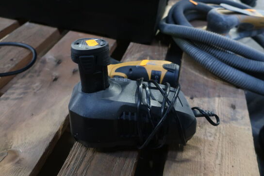 Slibemaskine MIRKA AOS-B 130NV samt 2 batterier og 1 lader