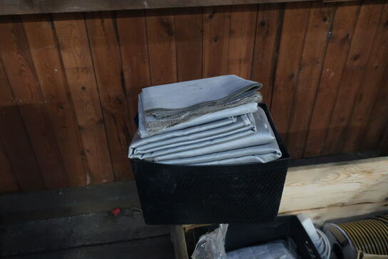 Palle med diverse forbrugsvarer