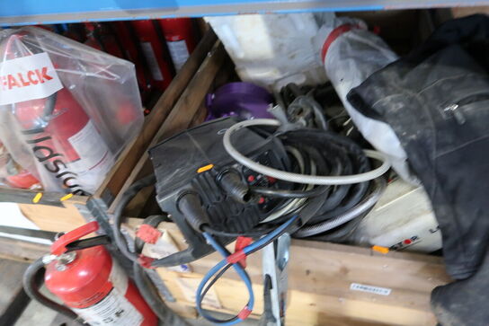 Palle med svejseværk, div. Svejseslanger (defekt)