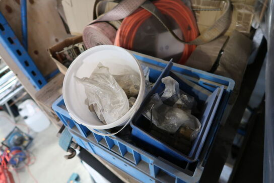 Palle med div. Løftestroppe m.m.