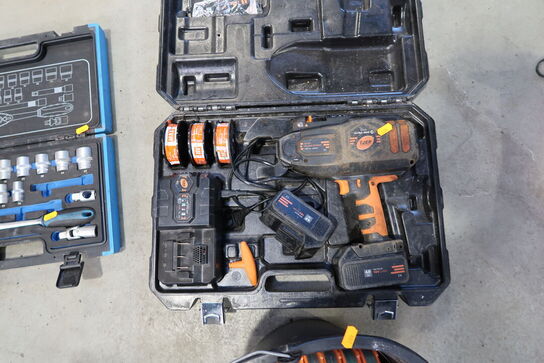 Akku bindemaskine TJEP ULTRA GRIP med 2 stk. batterier og lader