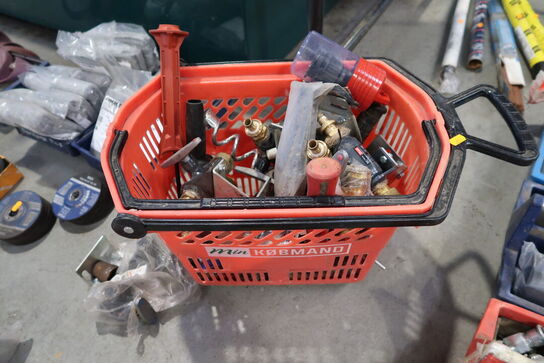 Kurv med div. Reservedele