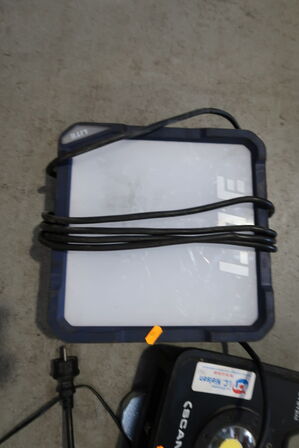 2 stk. arbejdslamper SCANGRIP m.fl.