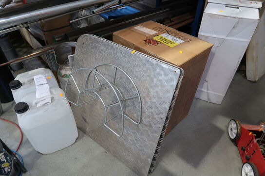 Div. Varelager i kasser m.m.