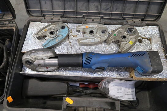 Akku presseværktøj UPONOR Mini 32 med div. Tilbehør