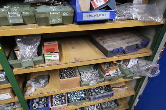 2 fag lagerreoler med div. Bolte (svejseslanger medfølger ikke)